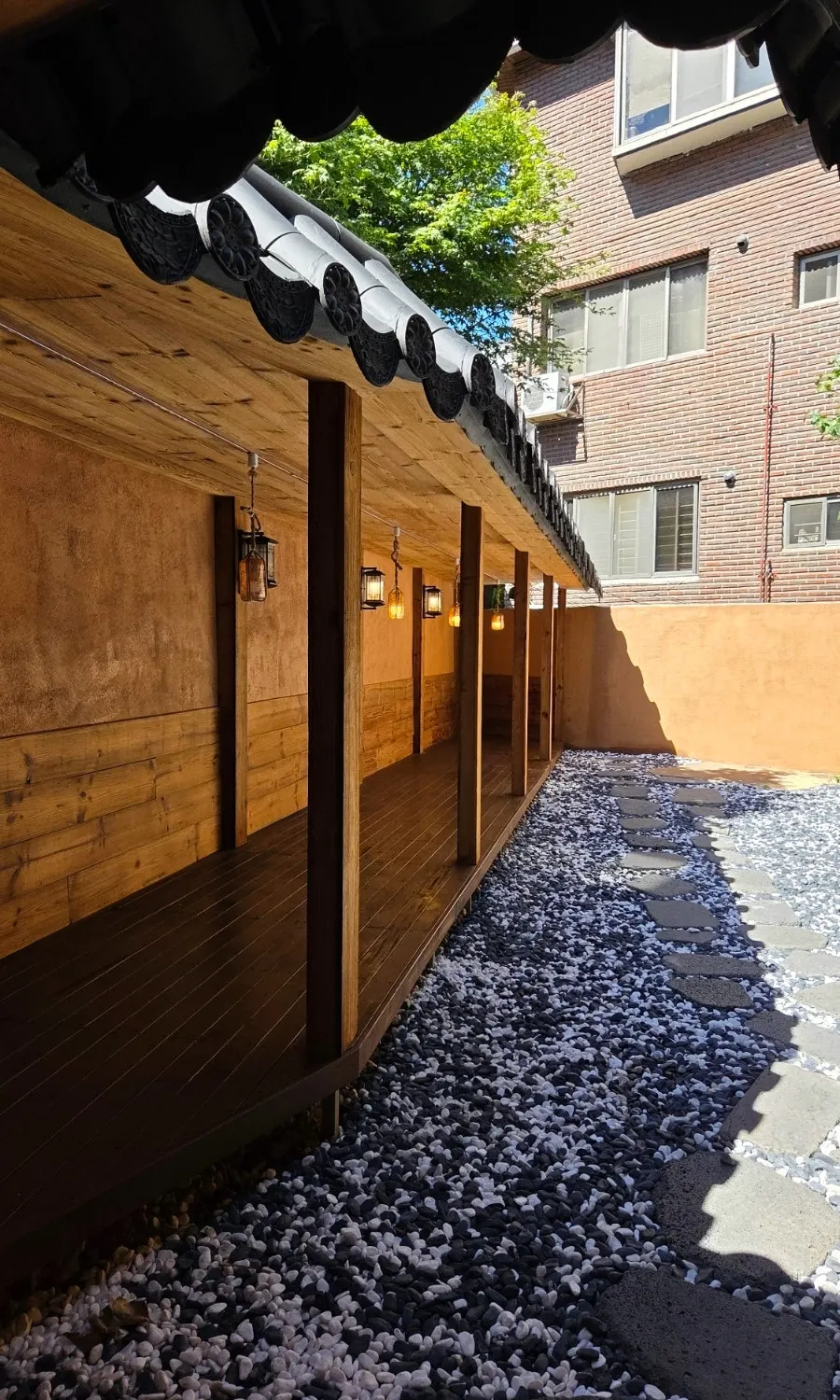 Peaceful hanok exterior of Anok
