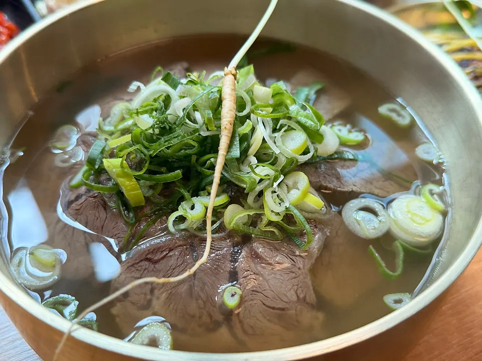 홍대입구 백리곰탕 대표 음식 사진