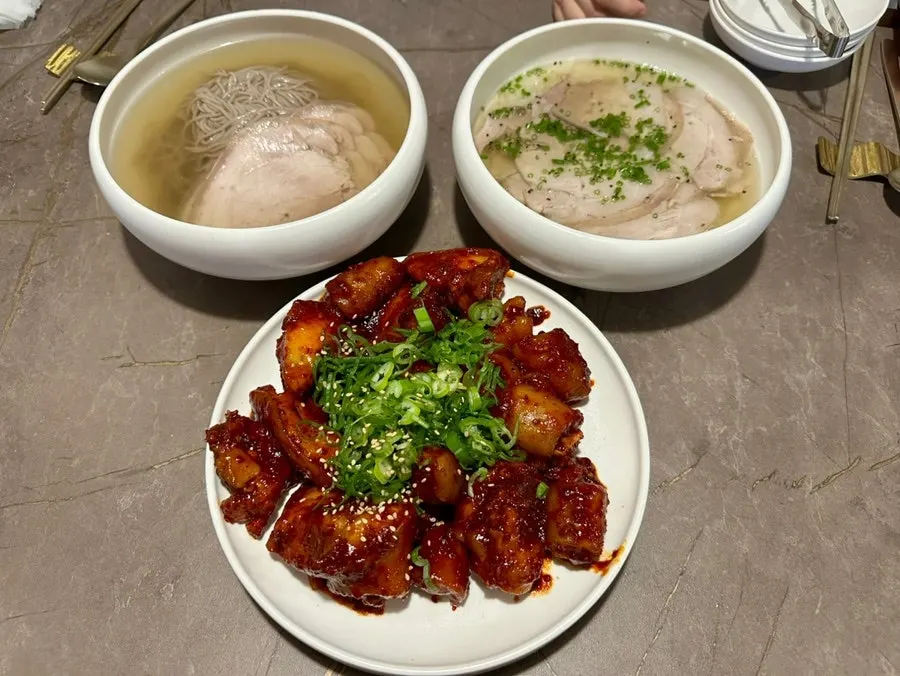 맑은 곰탕 평양냉면 돼지꼬리찜 주문