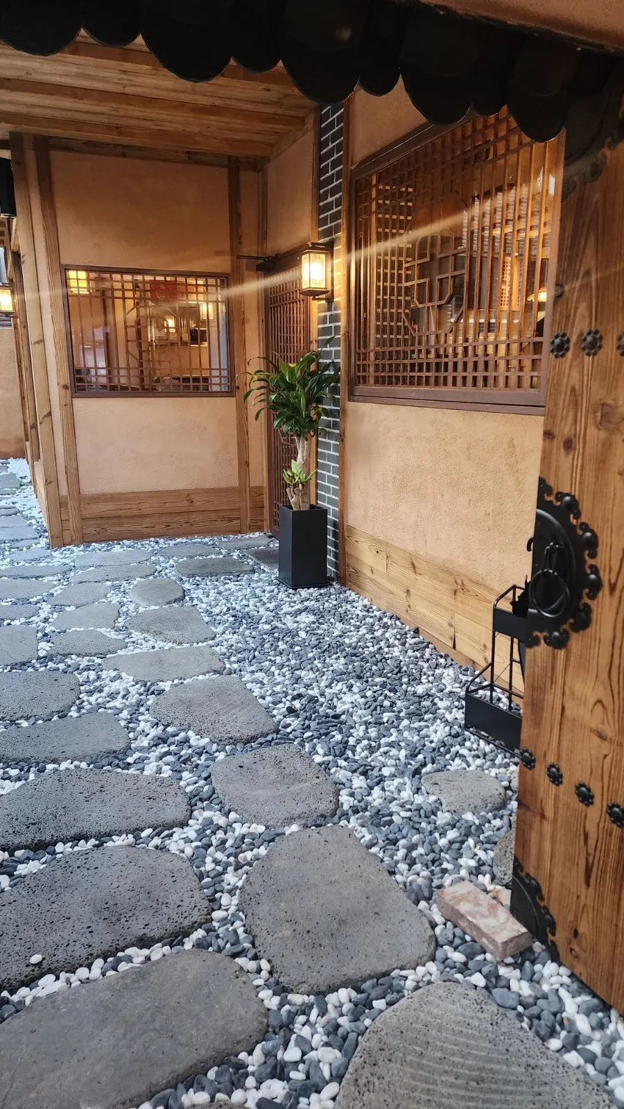 Hanok entrance leading into Anok
