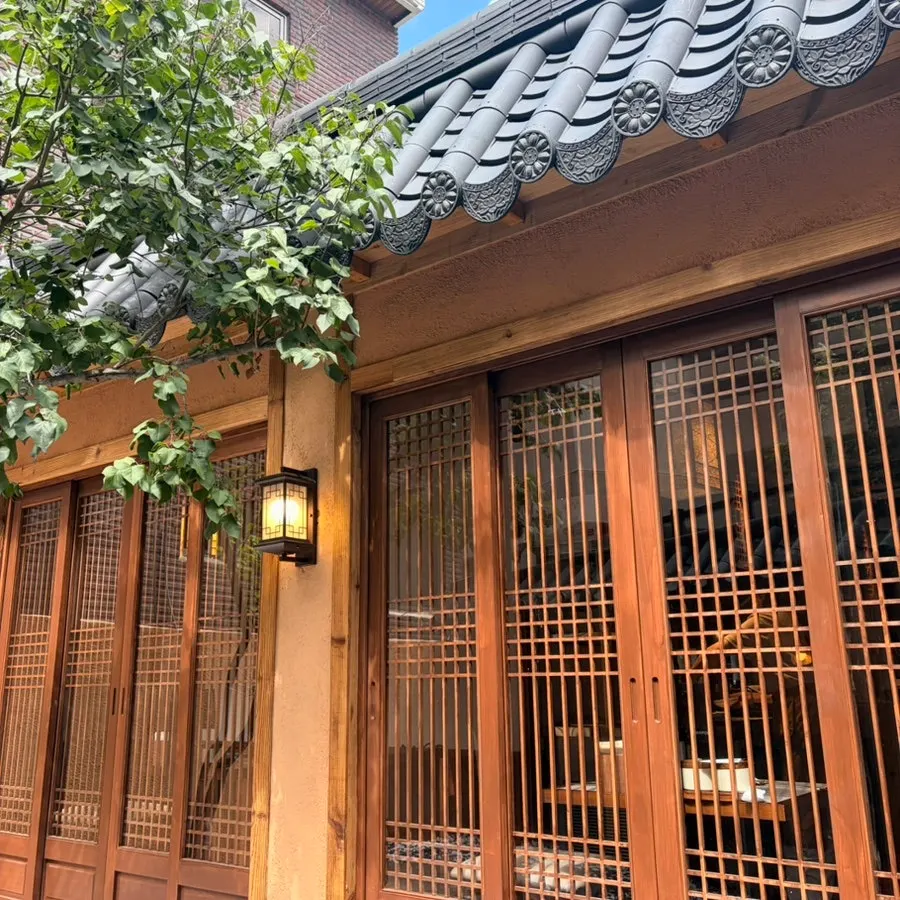 한옥 식당 공간 디테일
