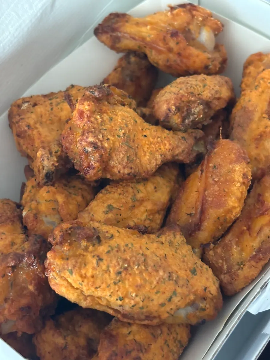 Gochu Basasak made entirely of wings and drumsticks
