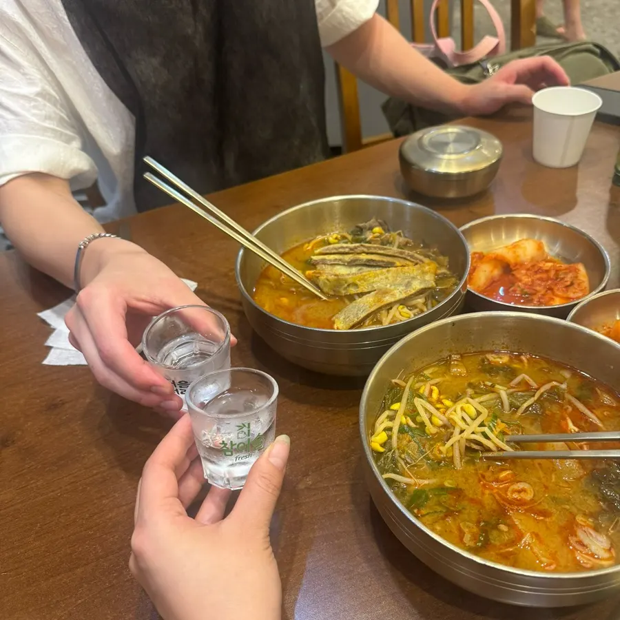 Beef gukbap with yukjeon