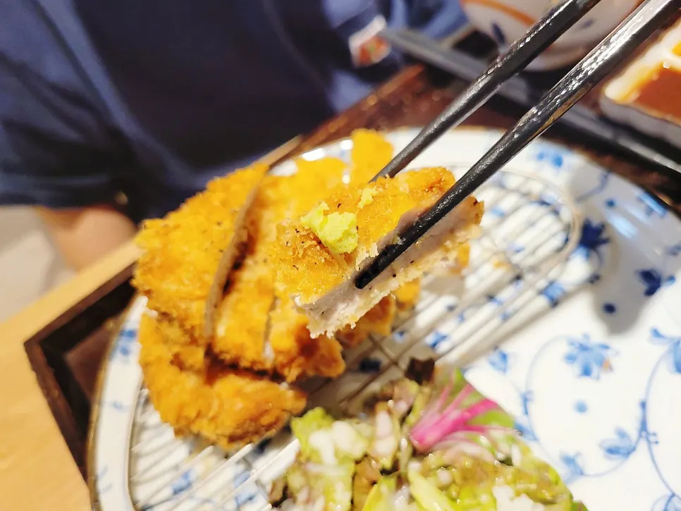 Cross-section of the thick aged pork loin katsu