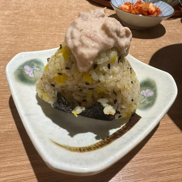 차슈가 올라간 후쿠오카식 돈코츠 라멘