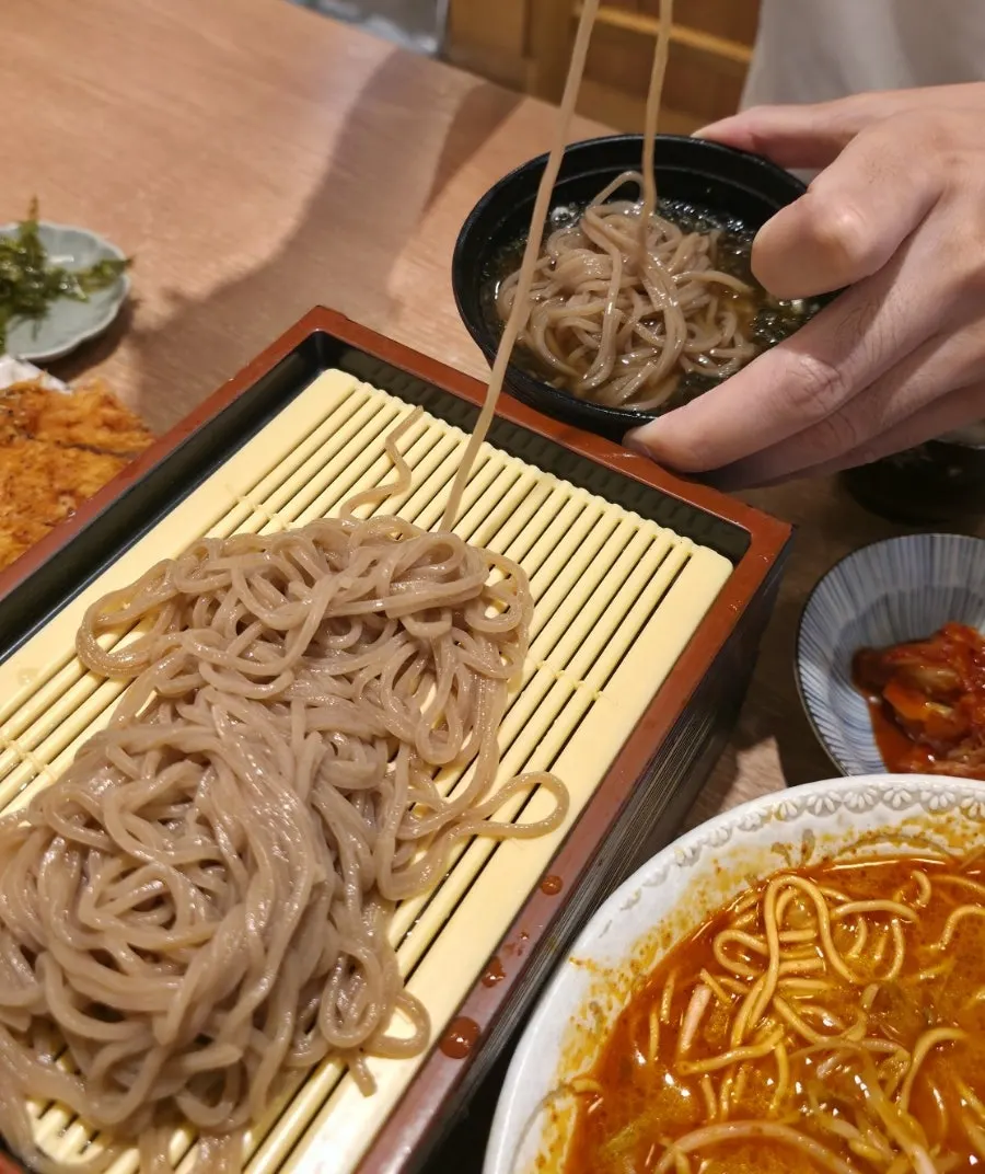 Soba noodles with tsuyu dipping sauce