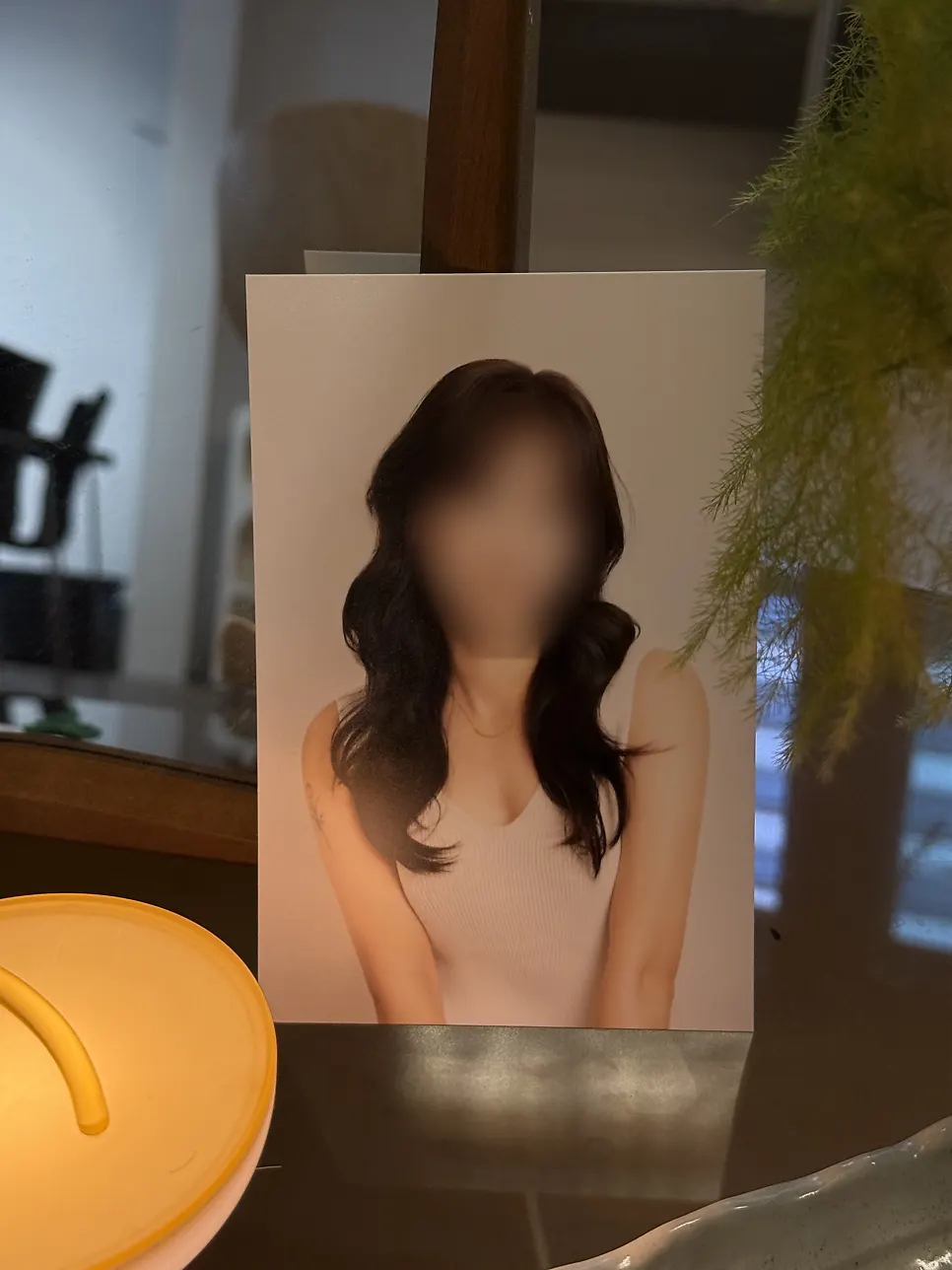 프로필 촬영용 헤어메이크업 완성 모습