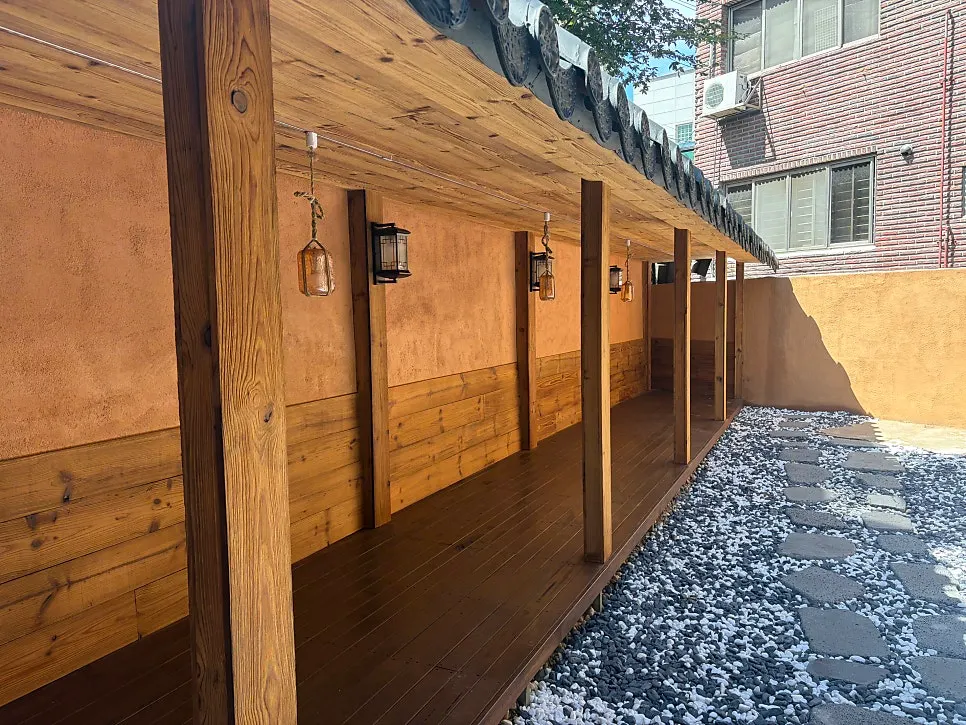 Anok’s hanok-style space with a gravel courtyard