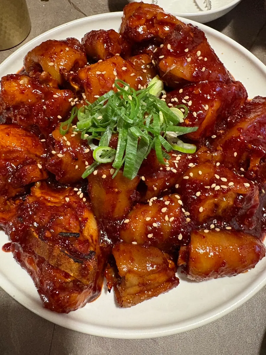 안옥 돼지꼬리찜 관련 사진