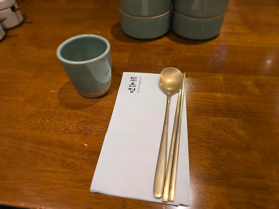 Restaurant space with a Korean dining atmosphere