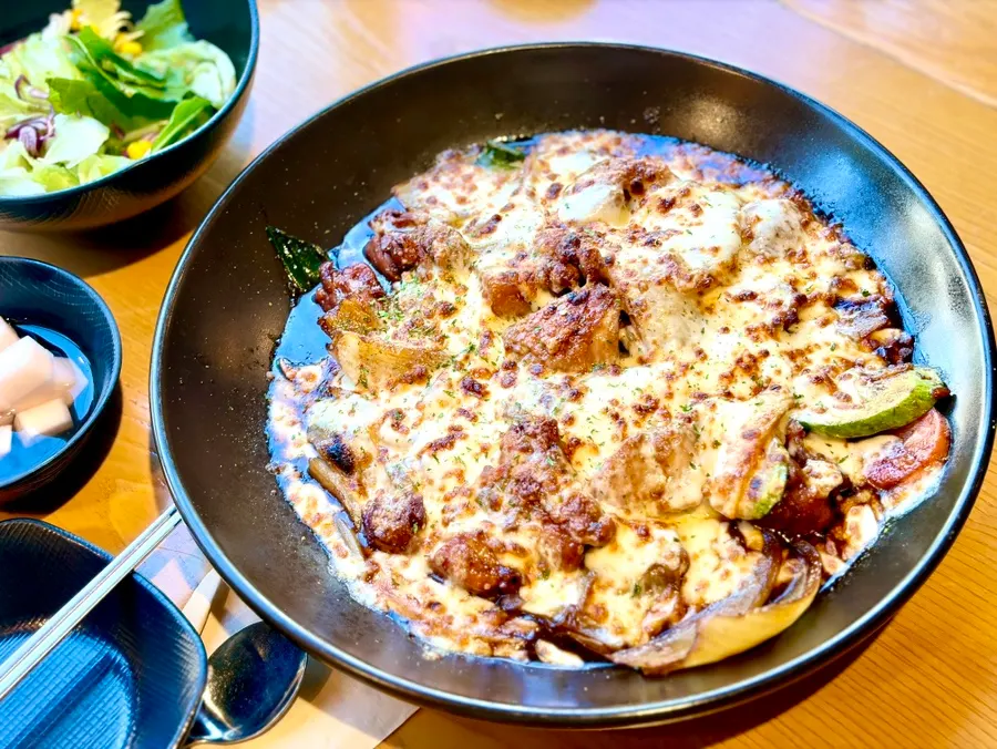 Soy-sauce-based Ongdarae Jjimdak