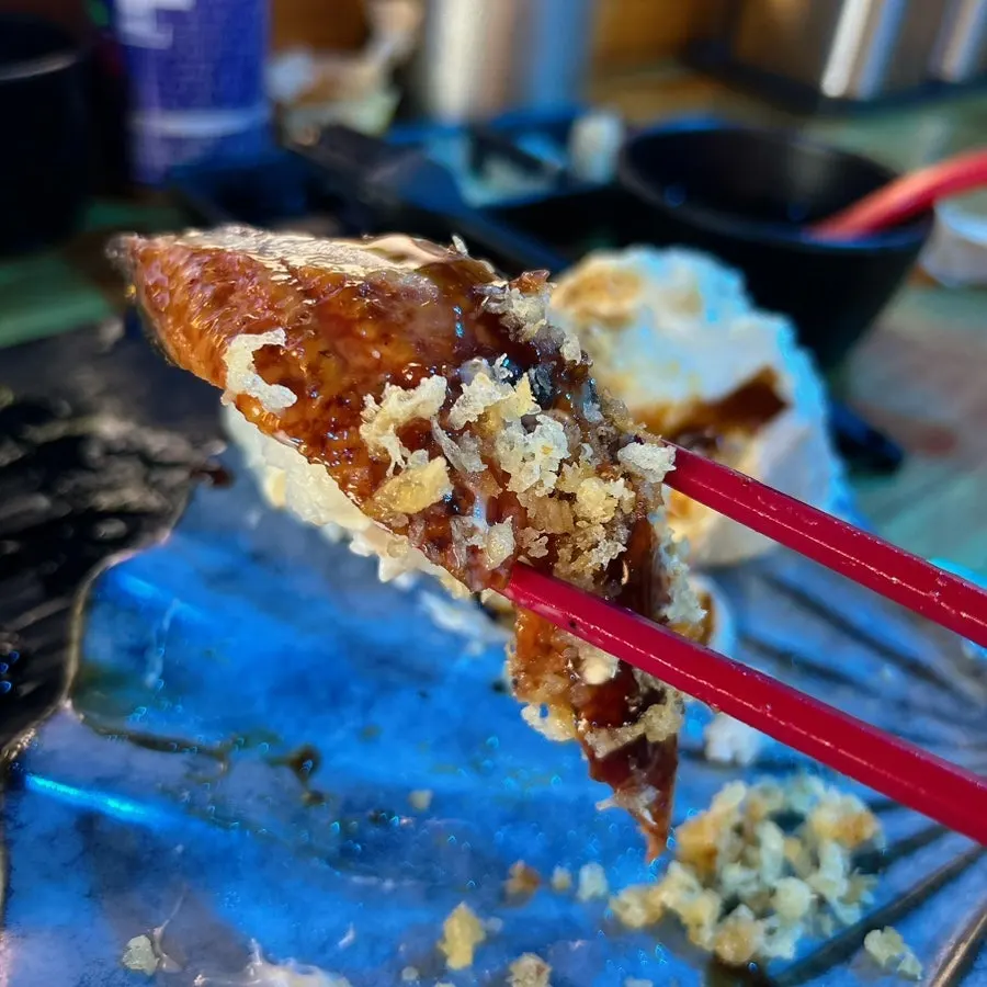 Mekka aburi and tamago aburi sushi