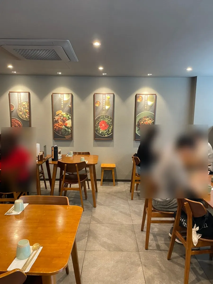 모임하기 좋은 도온정 내부 테이블
