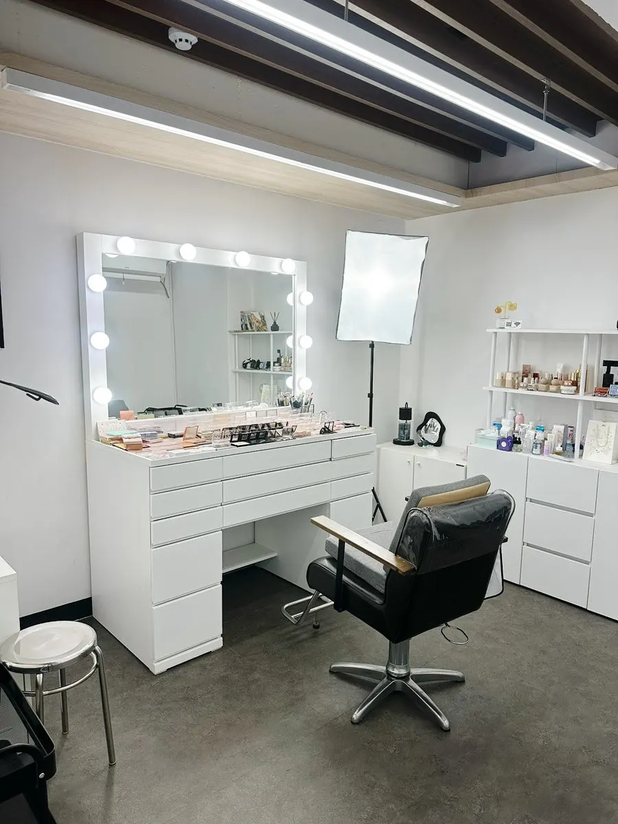 Seating in a makeup room at Today Makeup
