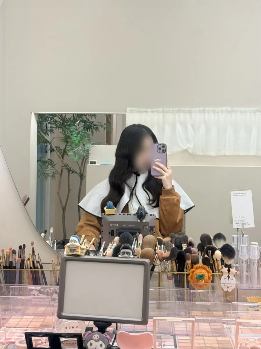 Finished big wave hairstyle