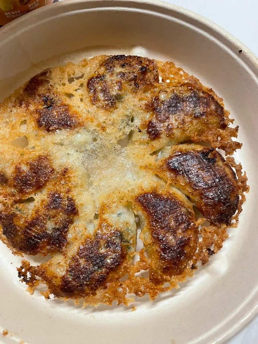 MANDOO BAR's signature gyoza