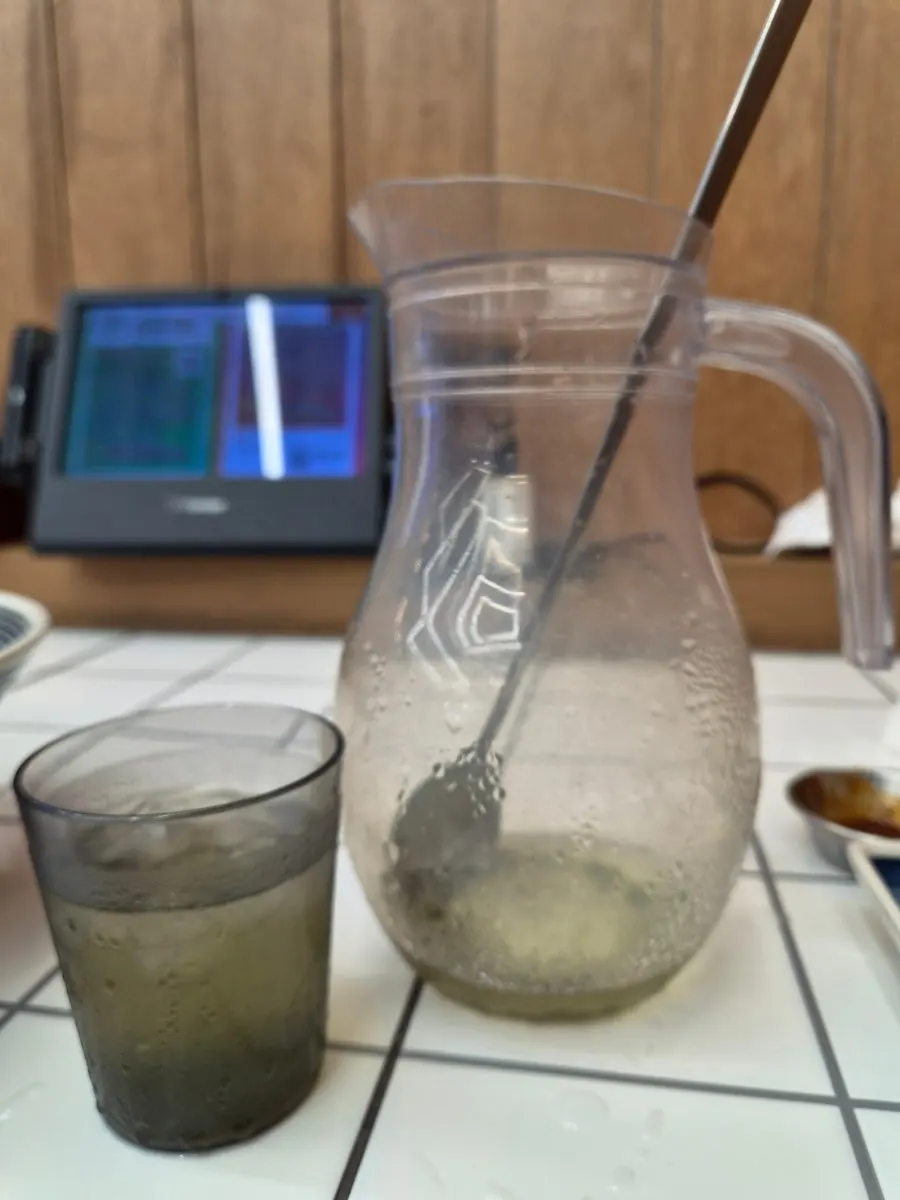 식사 중 마신 샤인머스켓에이드