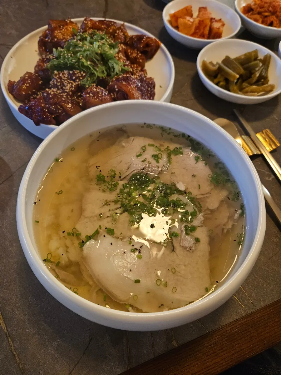 Gomtang with steaming broth and meat