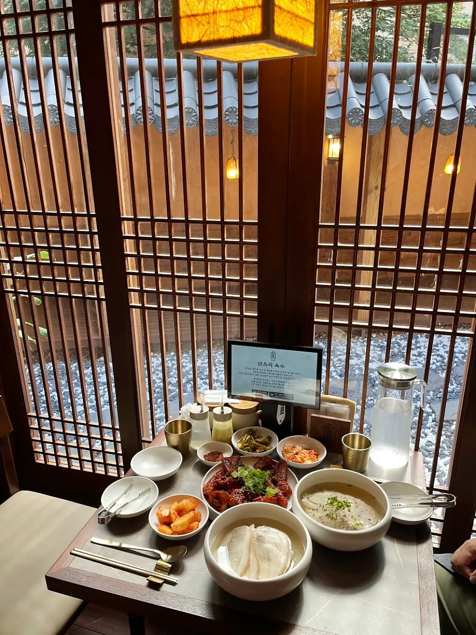 안옥 대표 메뉴 안내