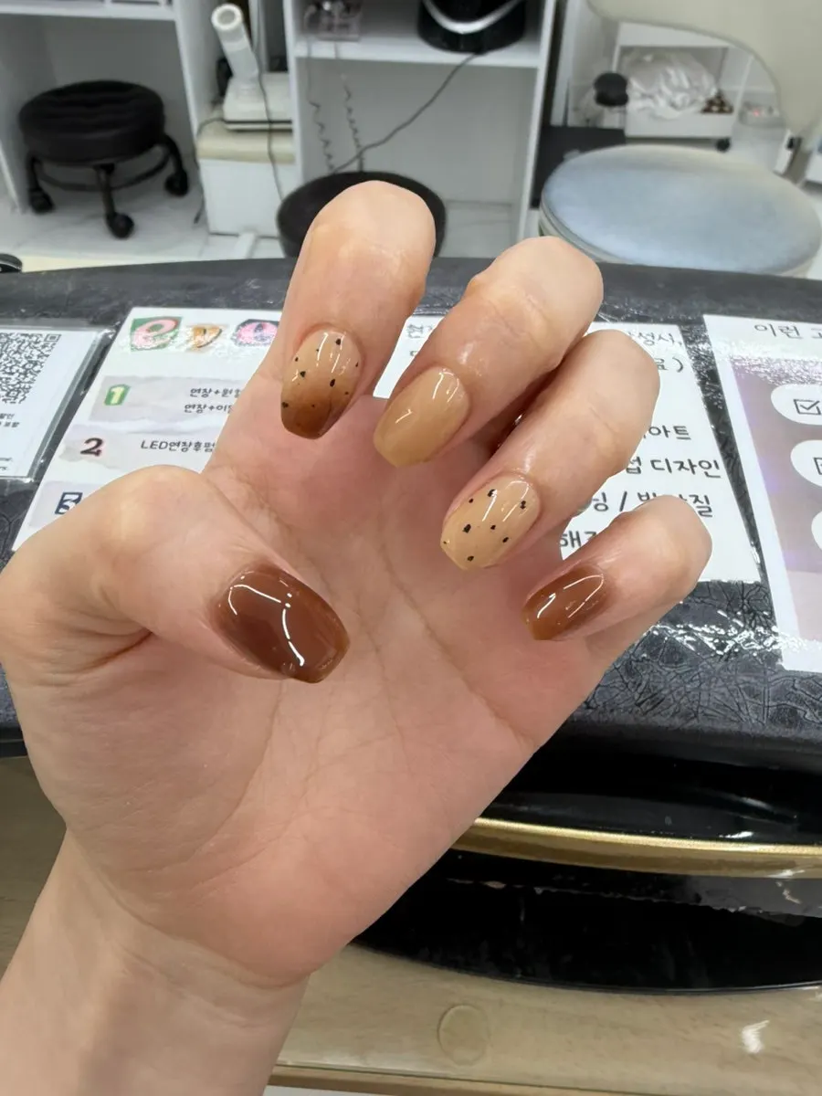 배치를 변경해 진행한 이달의 아트 디자인