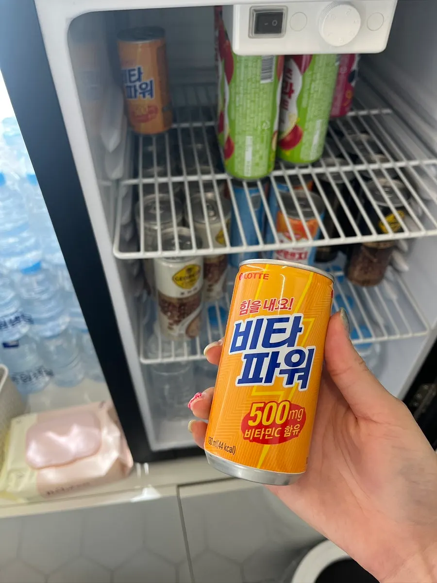 Shop scene with a complimentary drink prepared