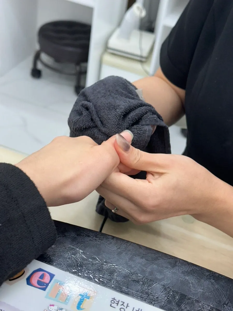 네일 관리 전 손톱 상태