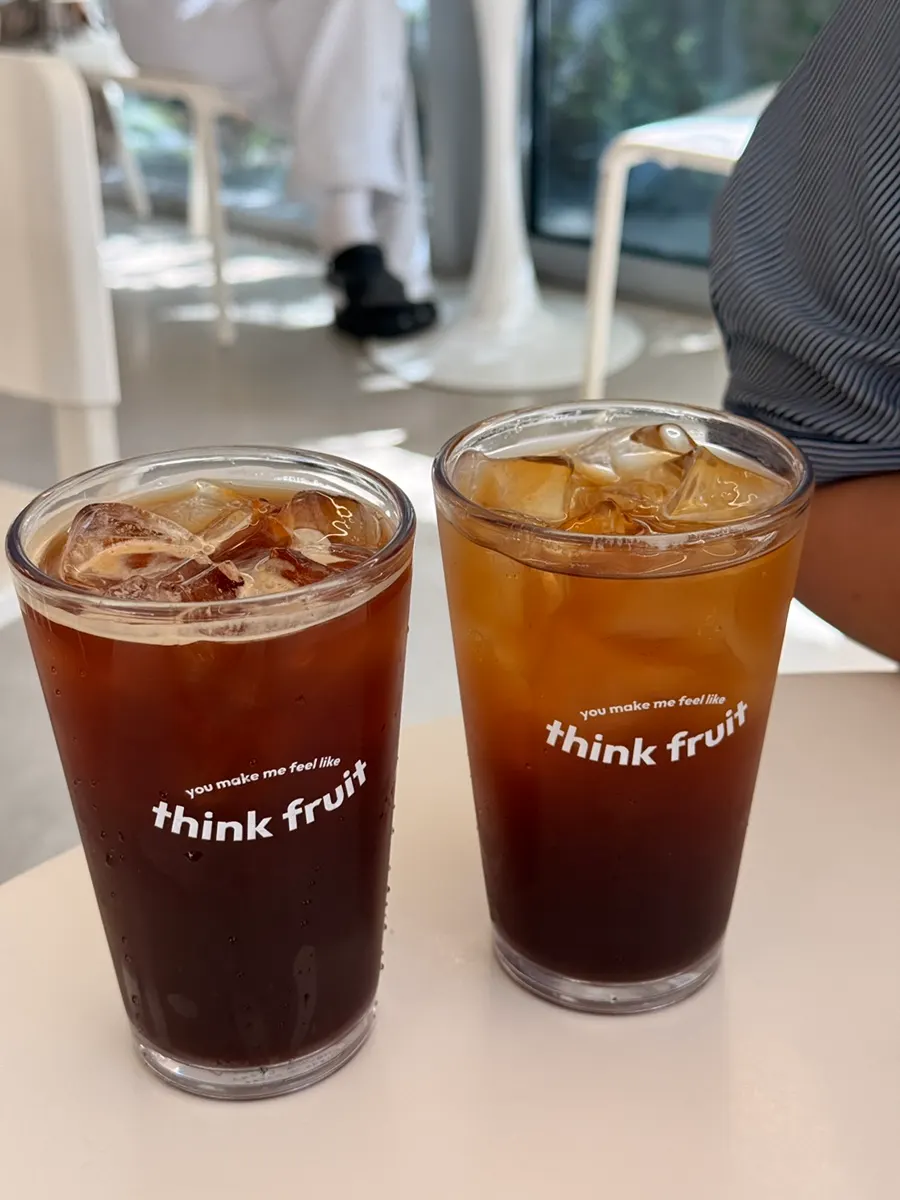 Cups of Americano and decaf Americano