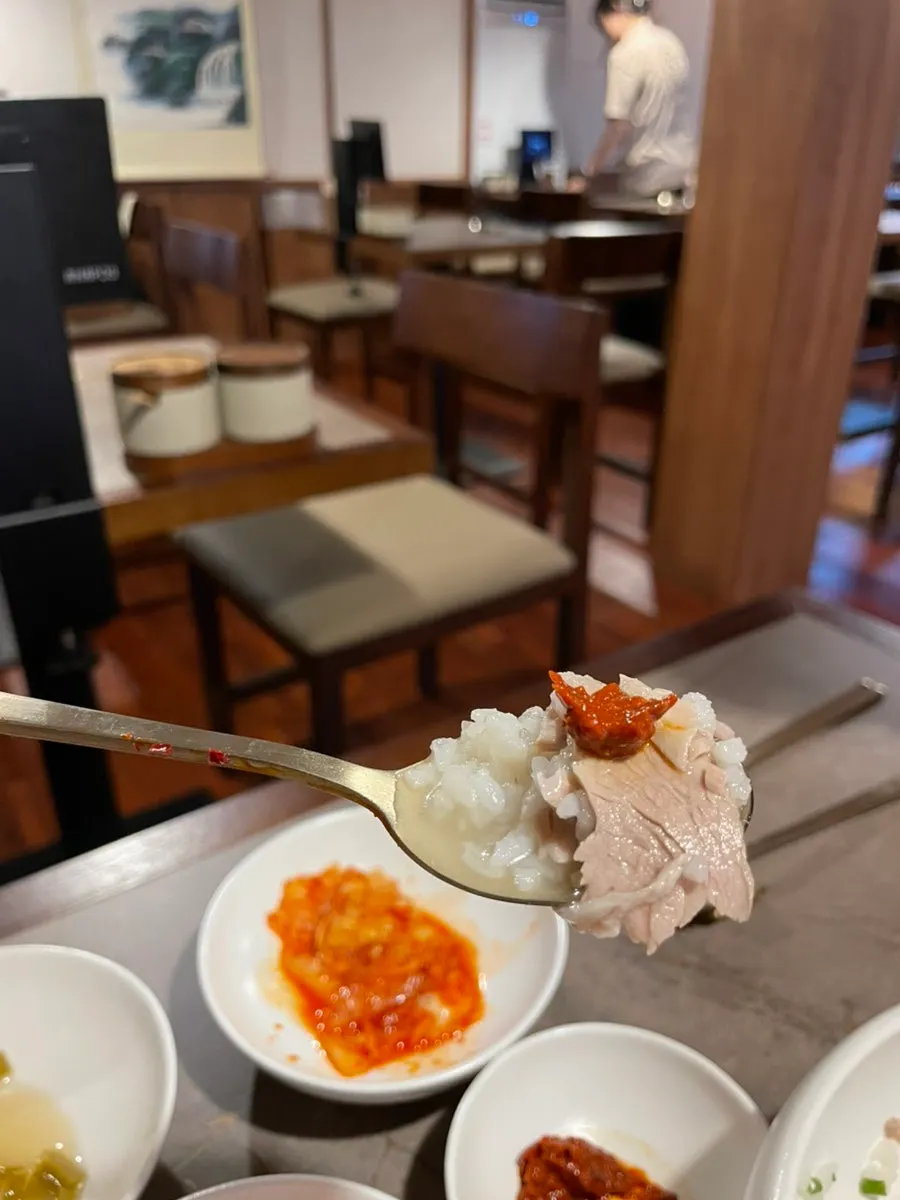 육향이 은은한 평양냉면