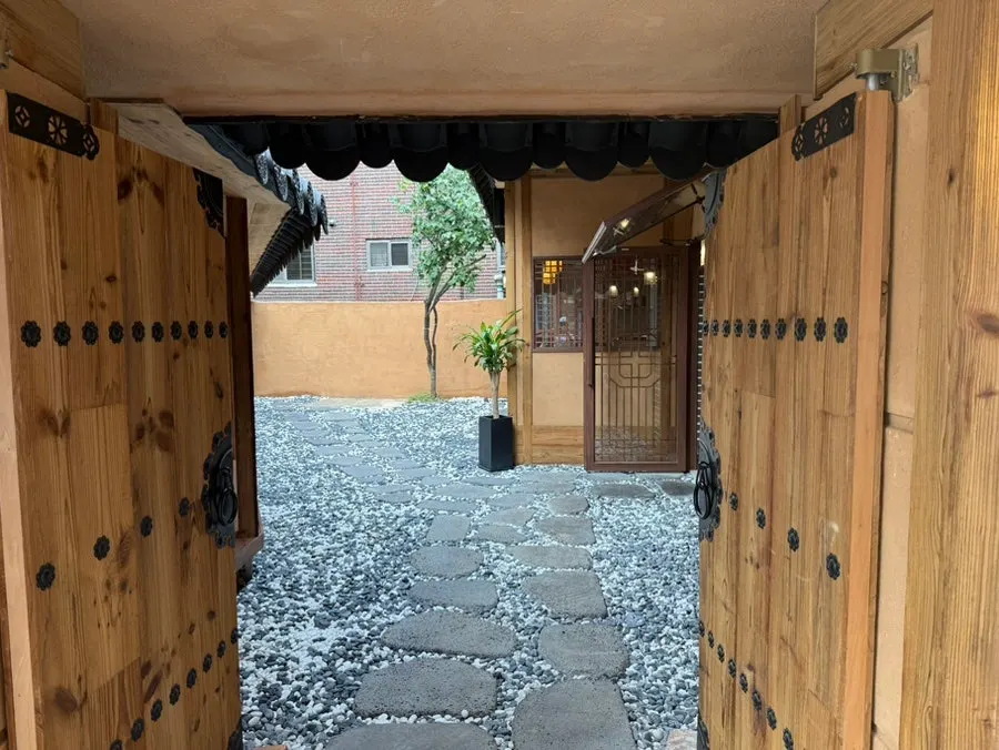Exterior of Anok in Hongdae