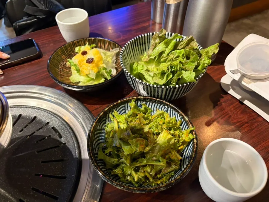 Flower pork neck and fresh pork belly order