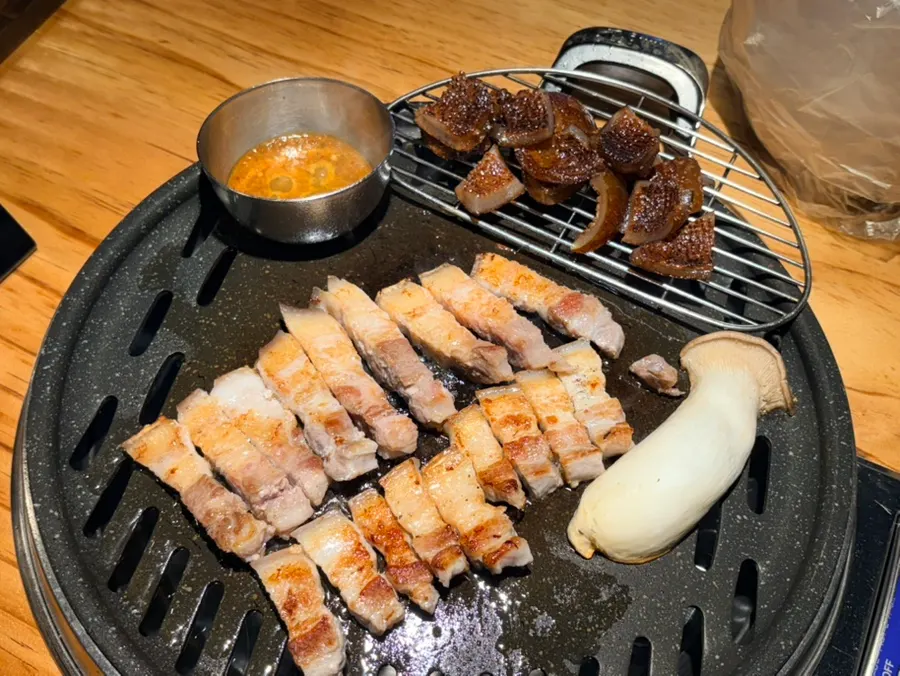 Exterior of Chopilsal Pork Grill Hongdae Branch on Dongyo-ro