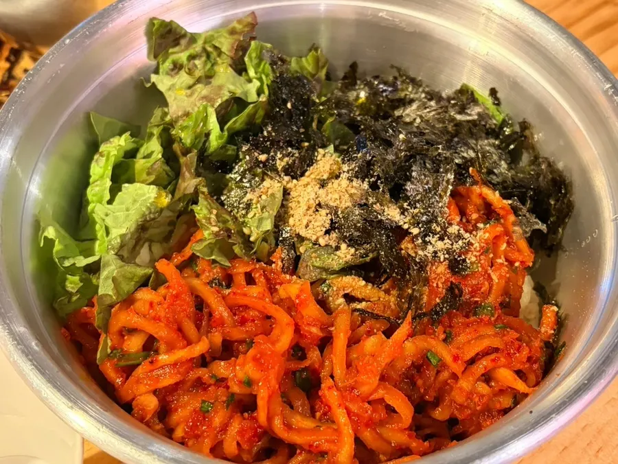 ₩2,000 radish rice bowl