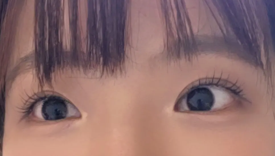 Step-by-step base makeup process
