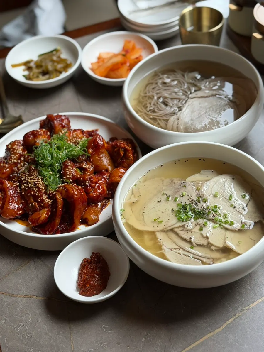 Introduction to Pyongyang naengmyeon at Anok, a hanok restaurant in Hongdae