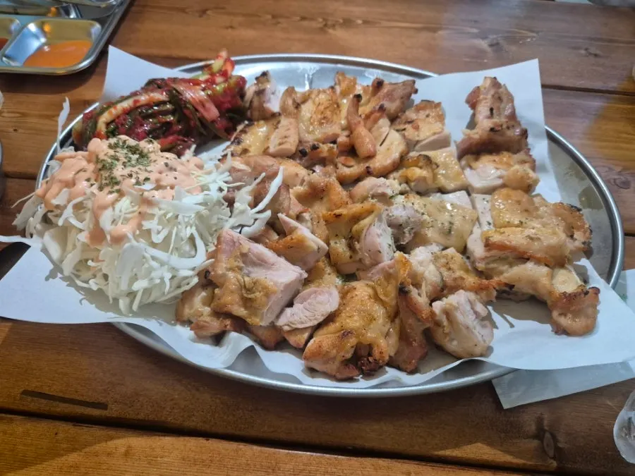 음료 웰치스 제로와 술 한 상