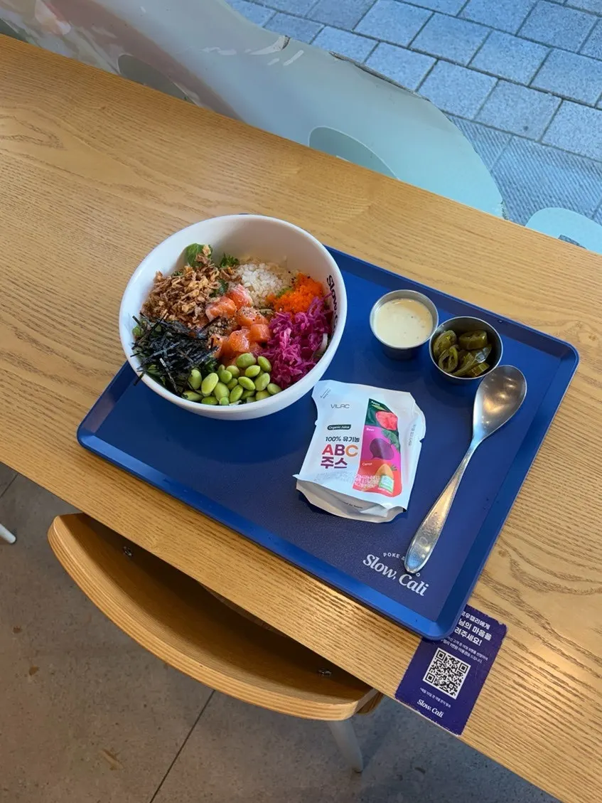 Salmon poke bowl at Slow Cali Hongdae Entrance Station Branch