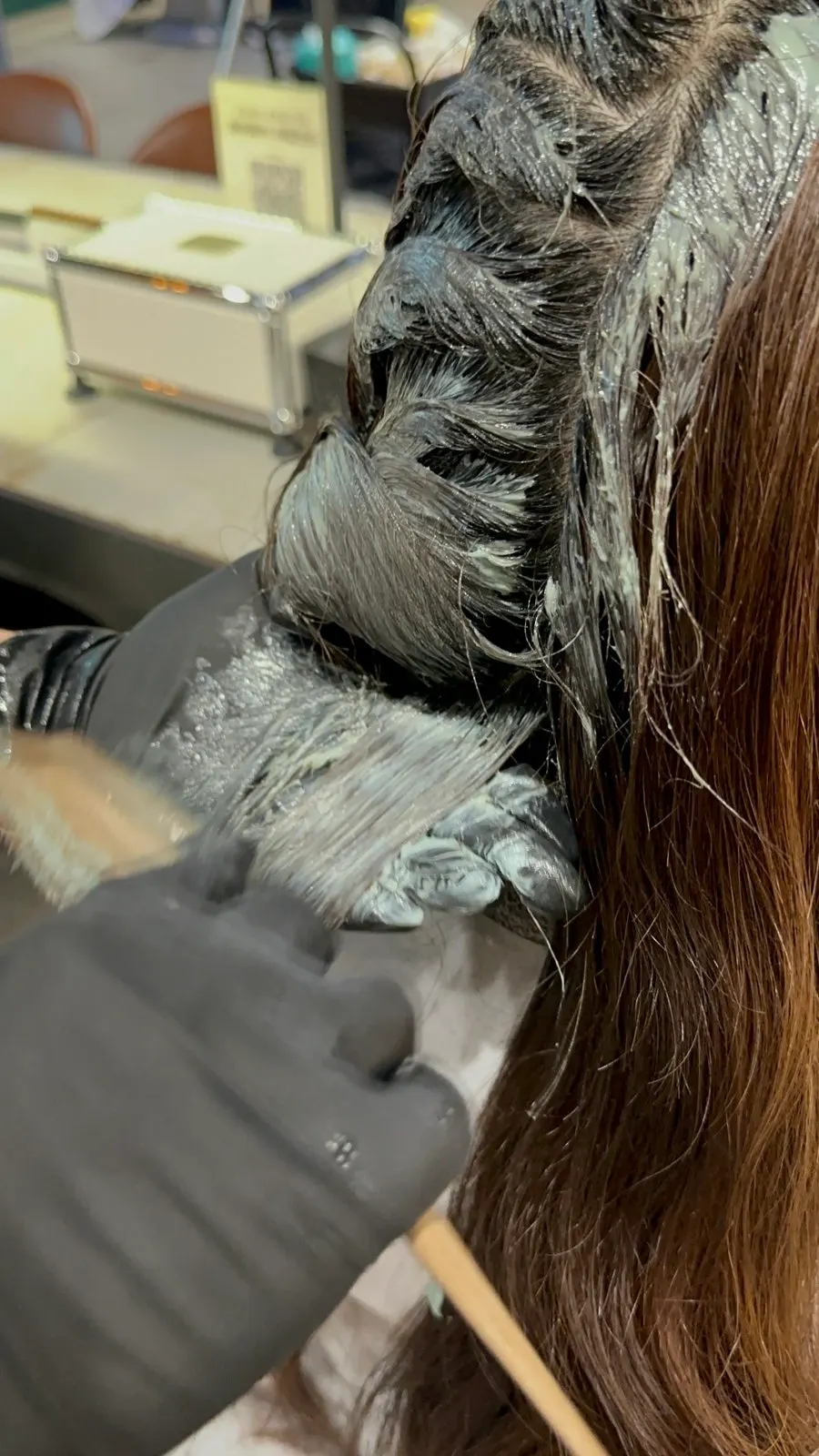 Applying a scalp protectant during the process