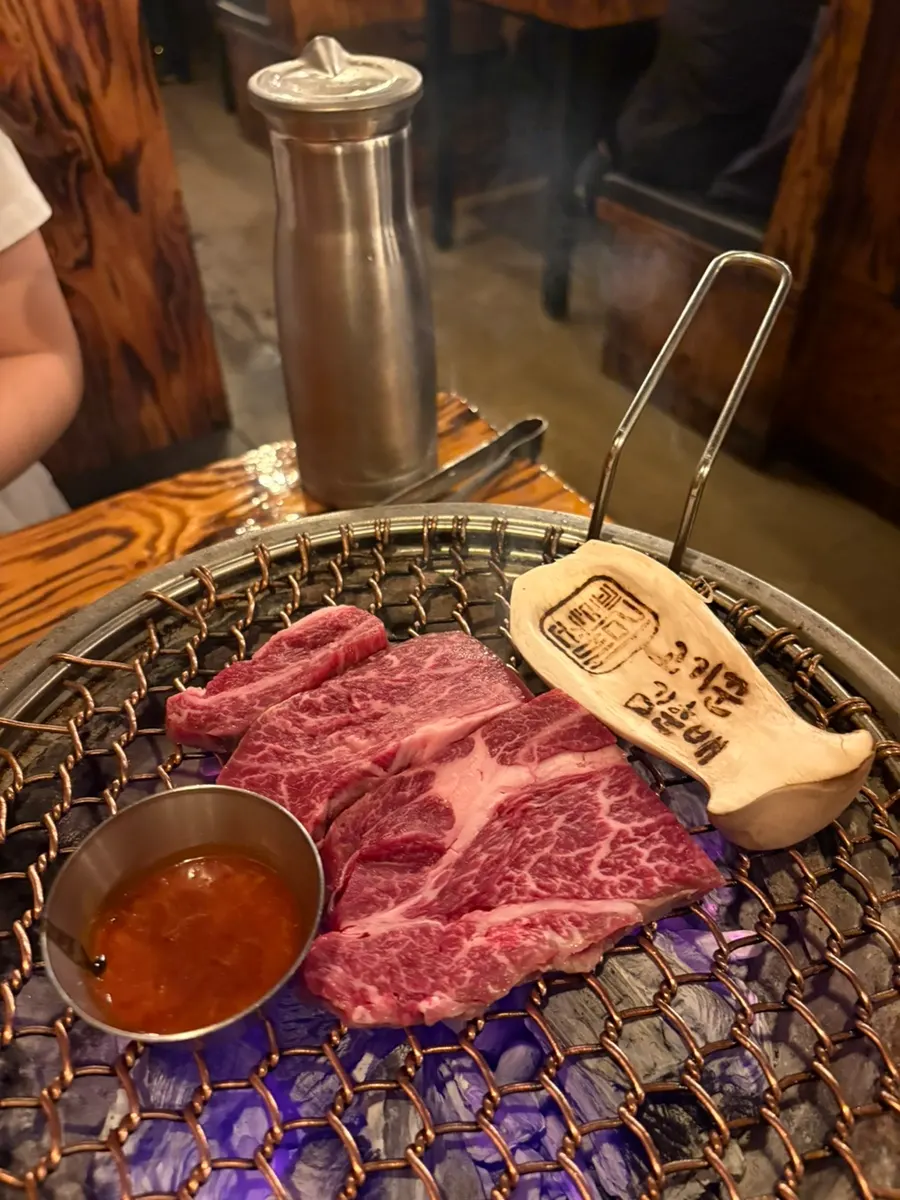 Hanwoo/handon set for two with hanwoo sirloin, fresh galbisal, and pork belly