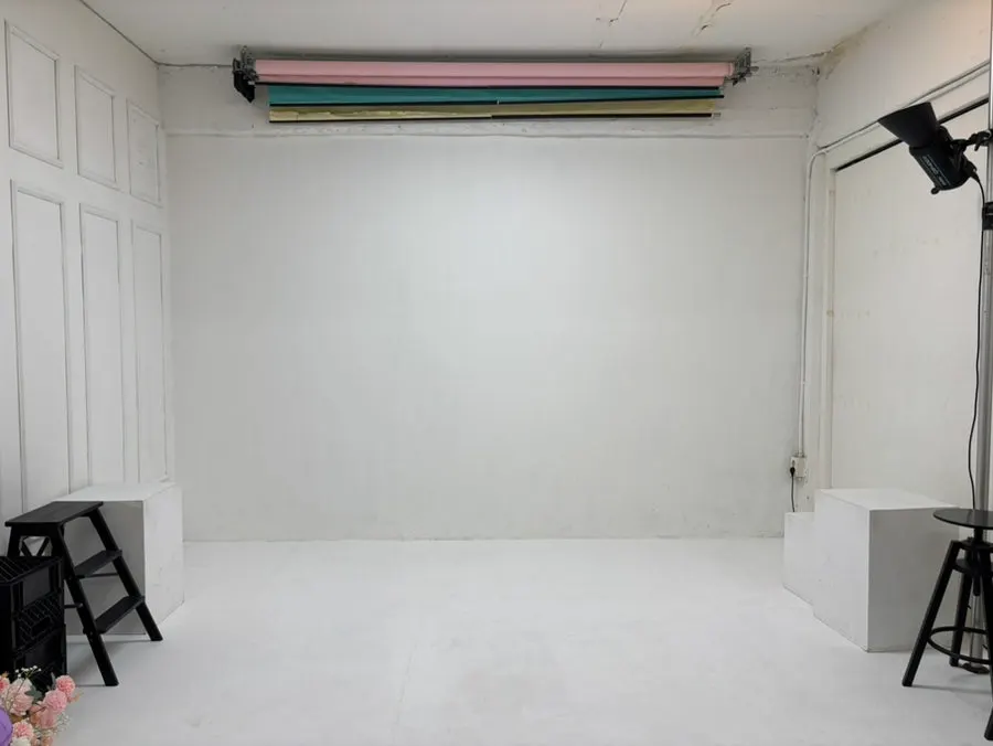 스튜디오 어라이 Room B 셀프촬영 공간