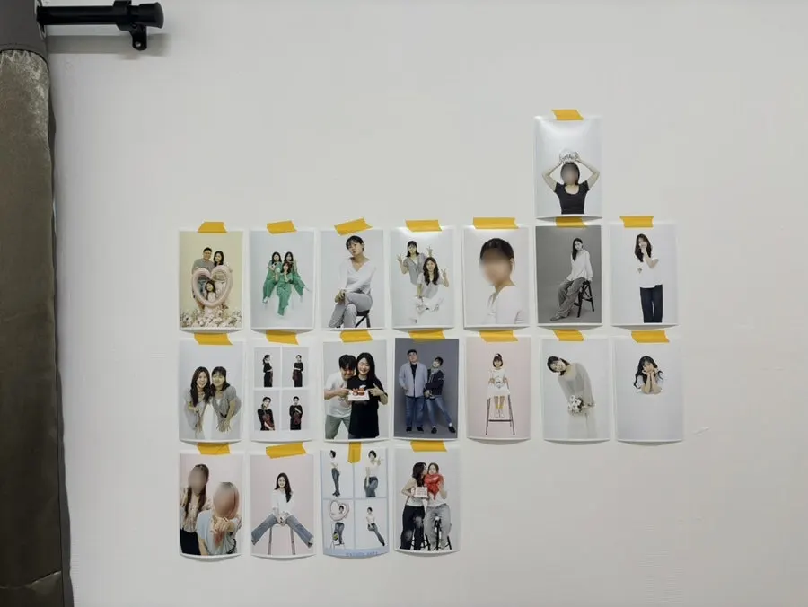 4X6 사이즈로 인화된 종이액자와 네컷사진