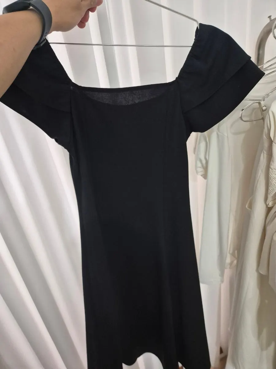 Black-style rental outfits