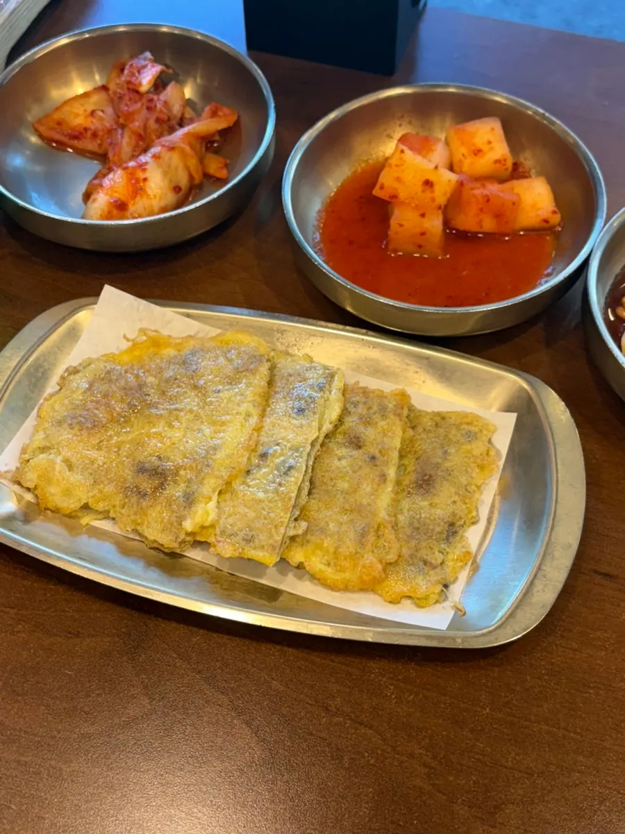 육전국밥 서교점 곱해장 정식 상차림