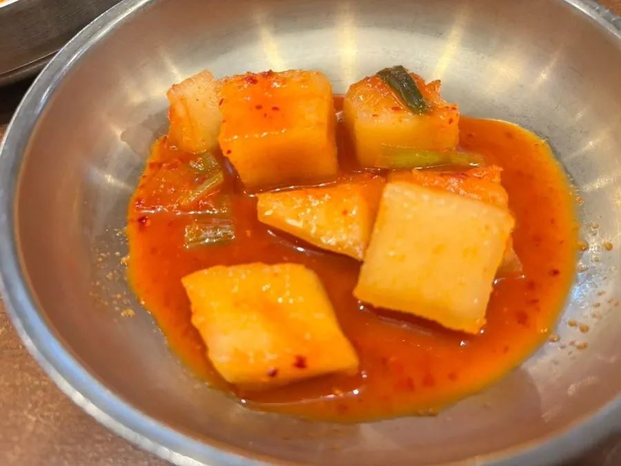 육전국밥 서교점 국밥과 막국수 메뉴판
