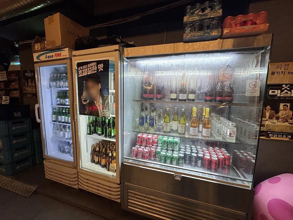 Drinks and wine display in a corner of the restaurant