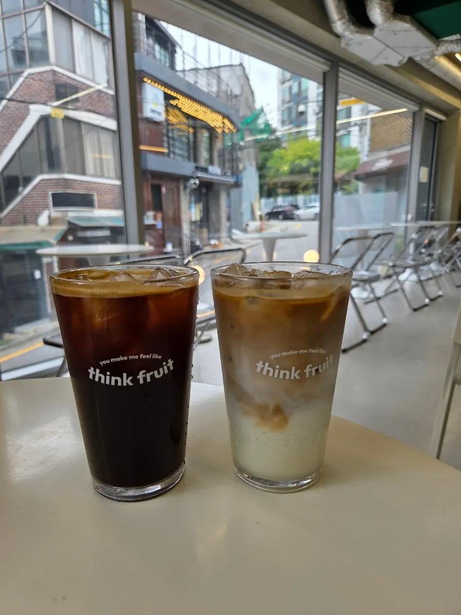아이스 아메리카노 한 잔