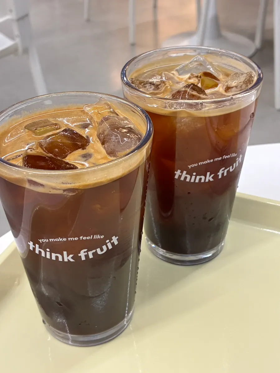 무화과 수플레와 함께 주문한 아이스아메리카노