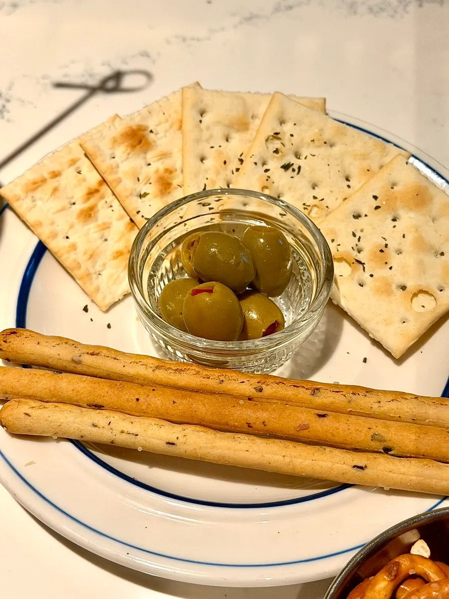 단짠 조합의 멜론하몽 안주