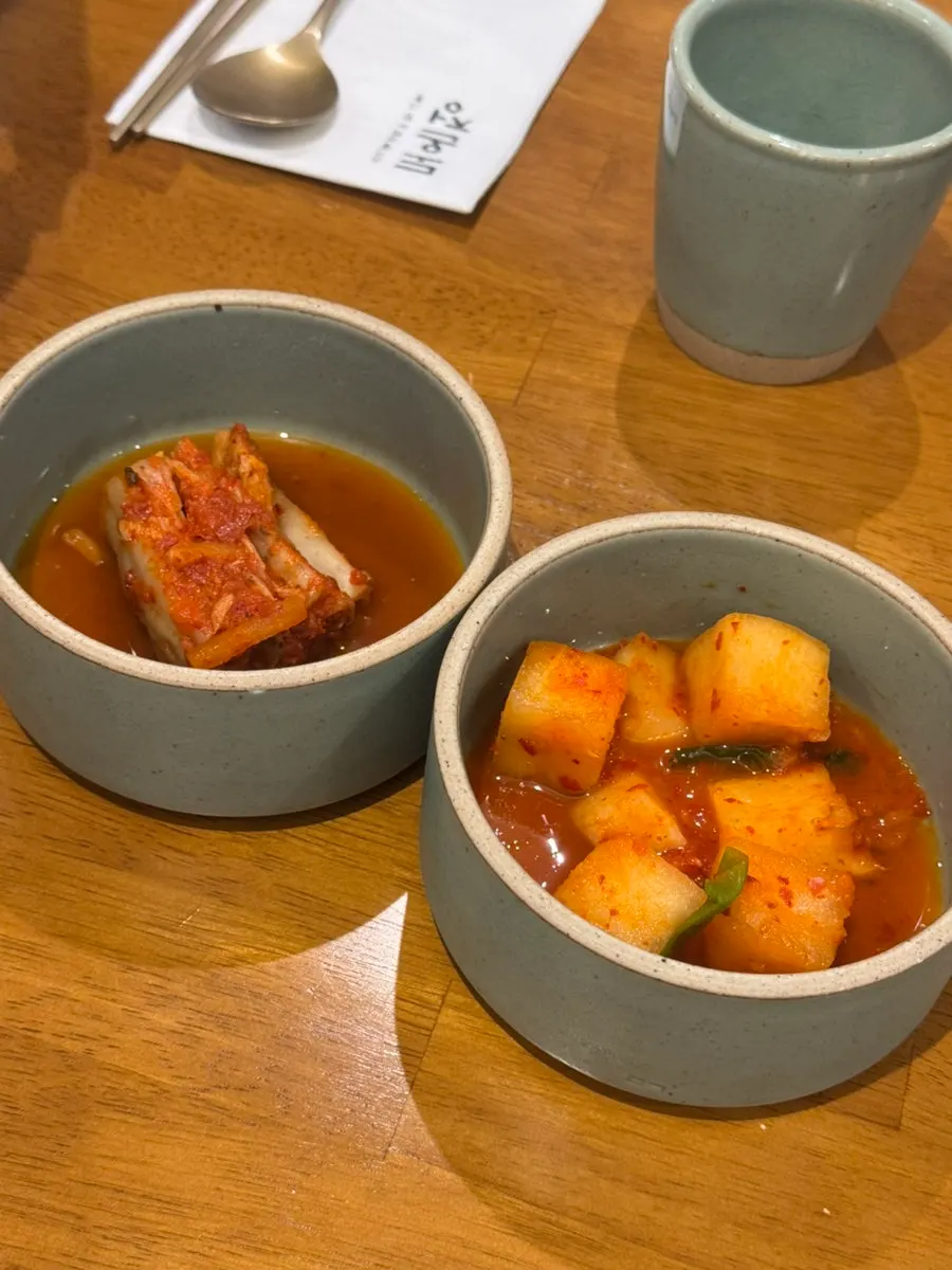 도온정 밑반찬 김치와 깍두기