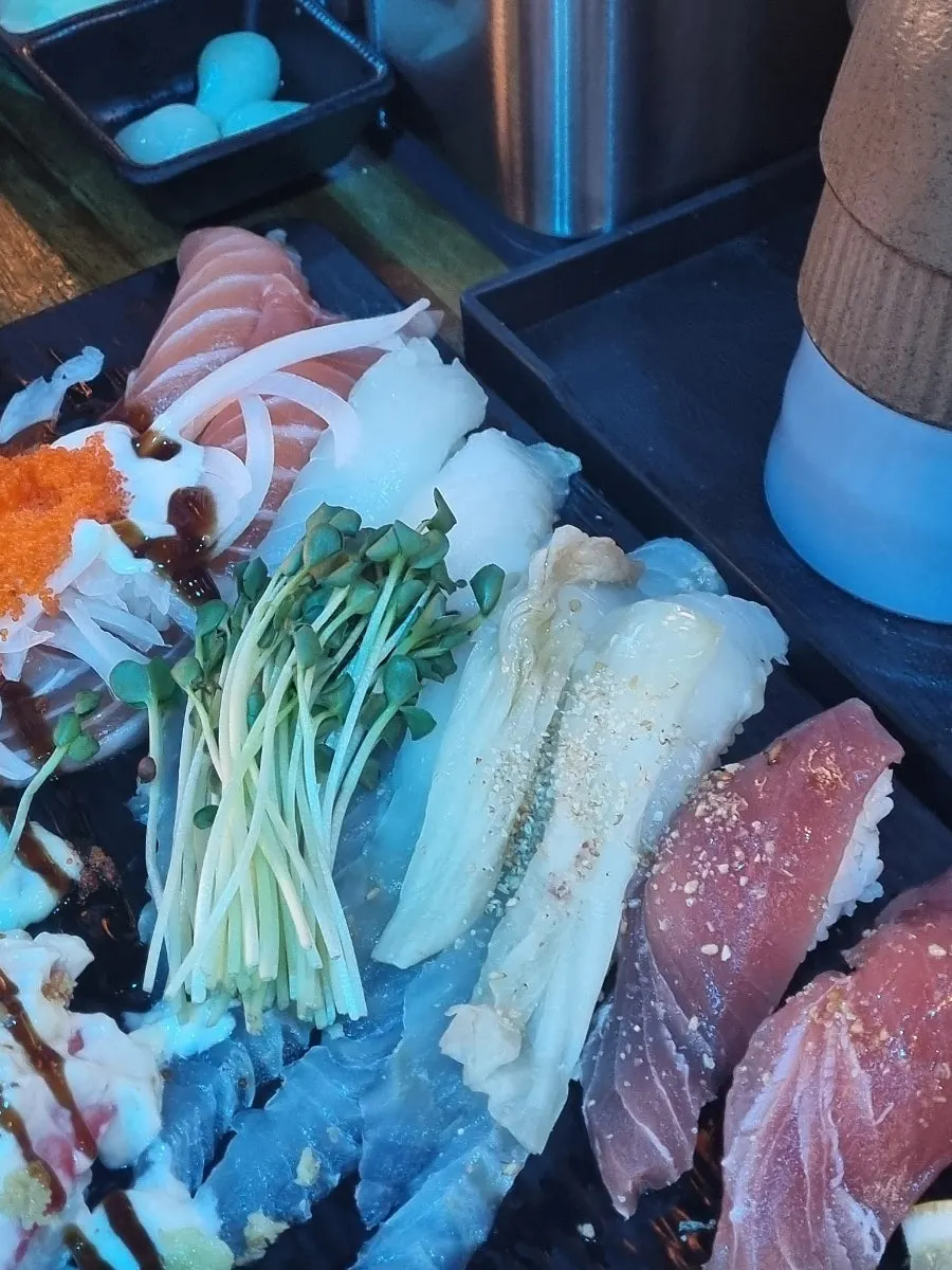 Roll and sushi from the couple A set