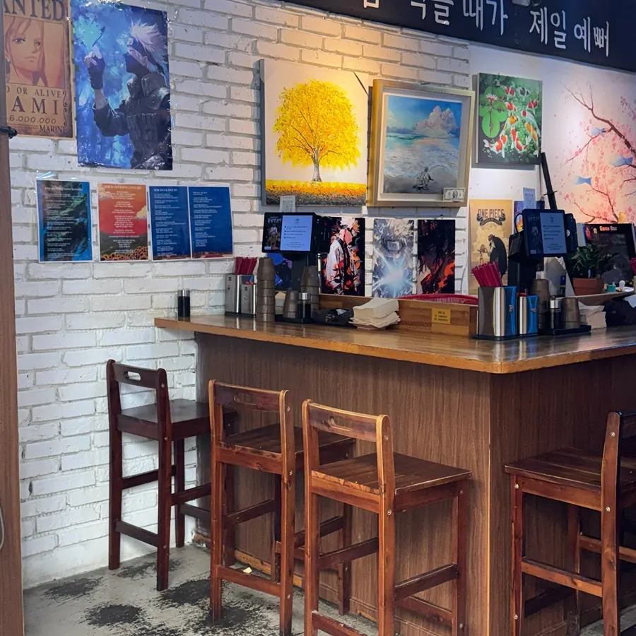 하나씩 골라 먹은 초밥 클로즈업